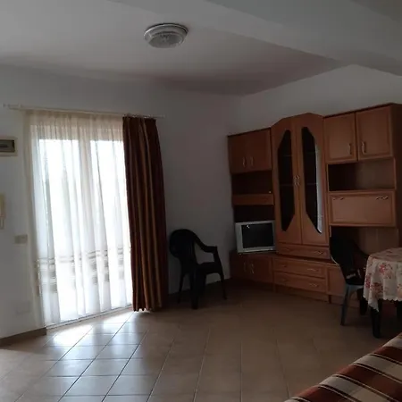 Rozzy Homestay